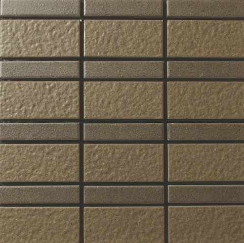 TC/SPLUS-05<br>二丁(3.1YR 5.1/3.2)<br> ハーフ(1.9YR 4.5/2.9)